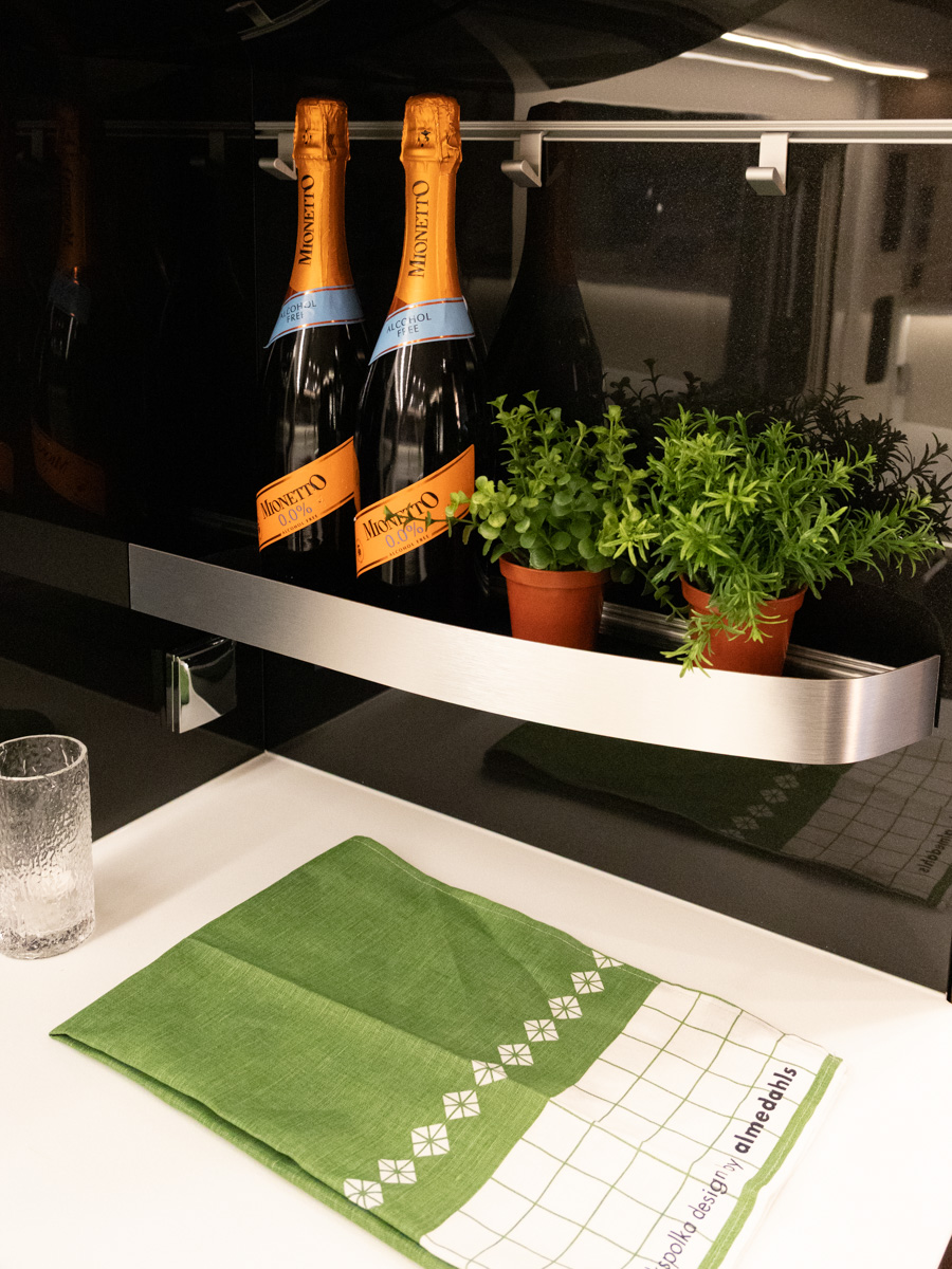 Interiör från husbilsmässan i Älvsjö